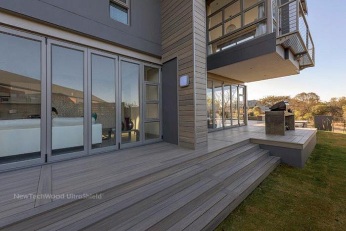 outdoor wood deck